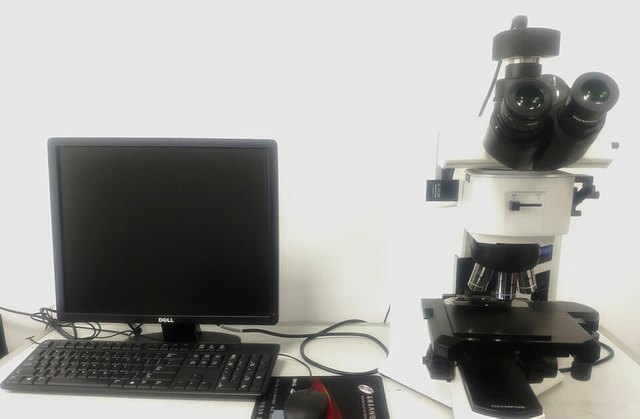 Metallographic-microscope